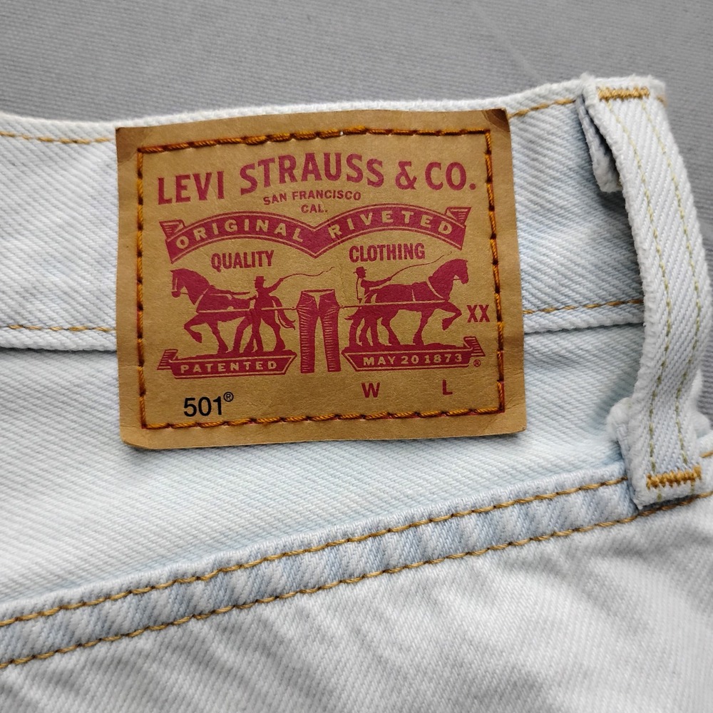 Levis 501 Original High Rise Distressed Denim Shorts Light Wash 30 - Picture 10 of 10